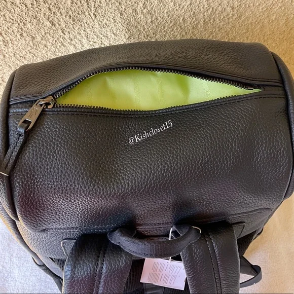 NWOT Lacoste Men's Altitude Genuine Cow Leather Flap Backpack - Picture 6 of 16